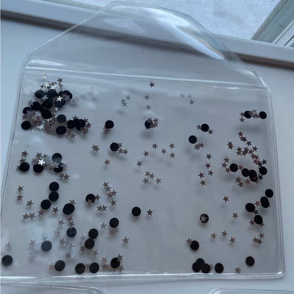 Confetti Filled Vinyl Envelopes - Set of 12 - Glitter stars and circles - Picture 2 of 5